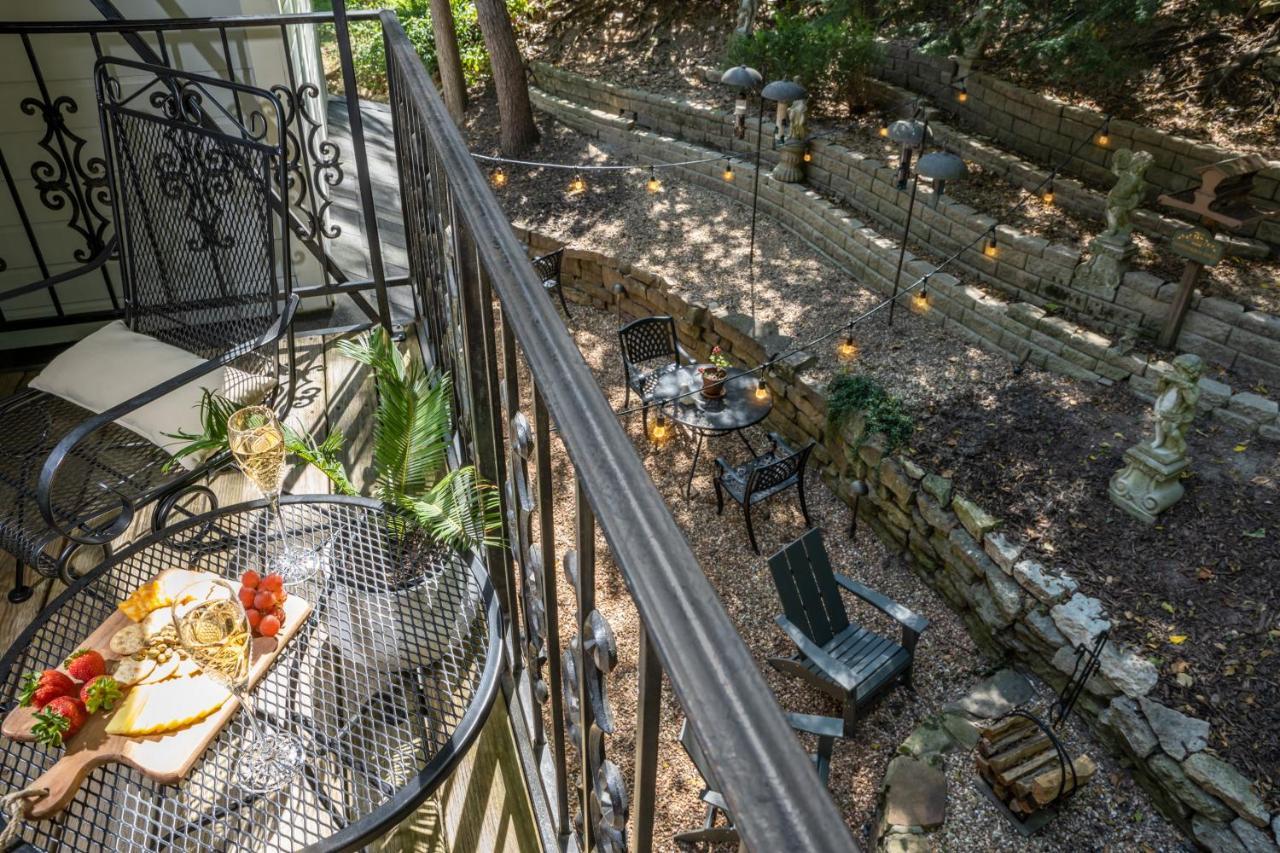 Arsenic And Old Lace Bed & Breakfast Inn Eureka Springs Exterior foto